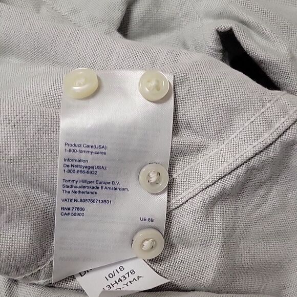 TOMMY HILFINGER MENS BUTTONDOWN SHIRT SIZE LARGE - Picture 7 of 8